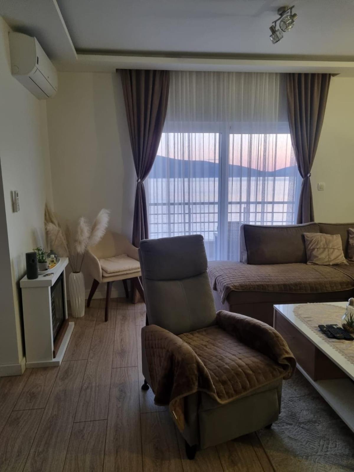 Matkovic Residence Tivat Eksteriør bilde