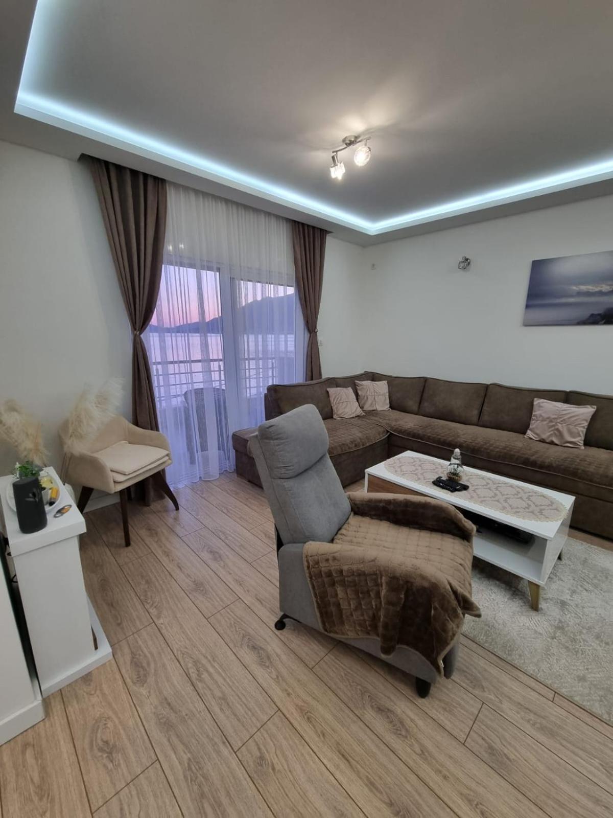 Matkovic Residence Tivat Eksteriør bilde