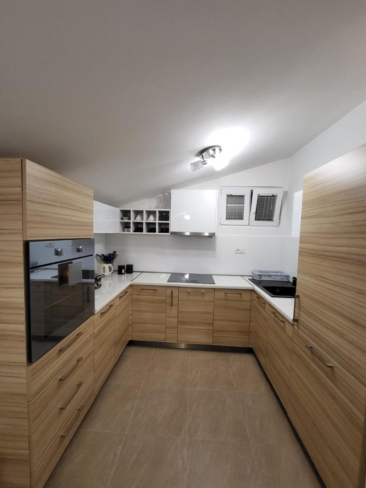 Matkovic Residence Tivat Eksteriør bilde