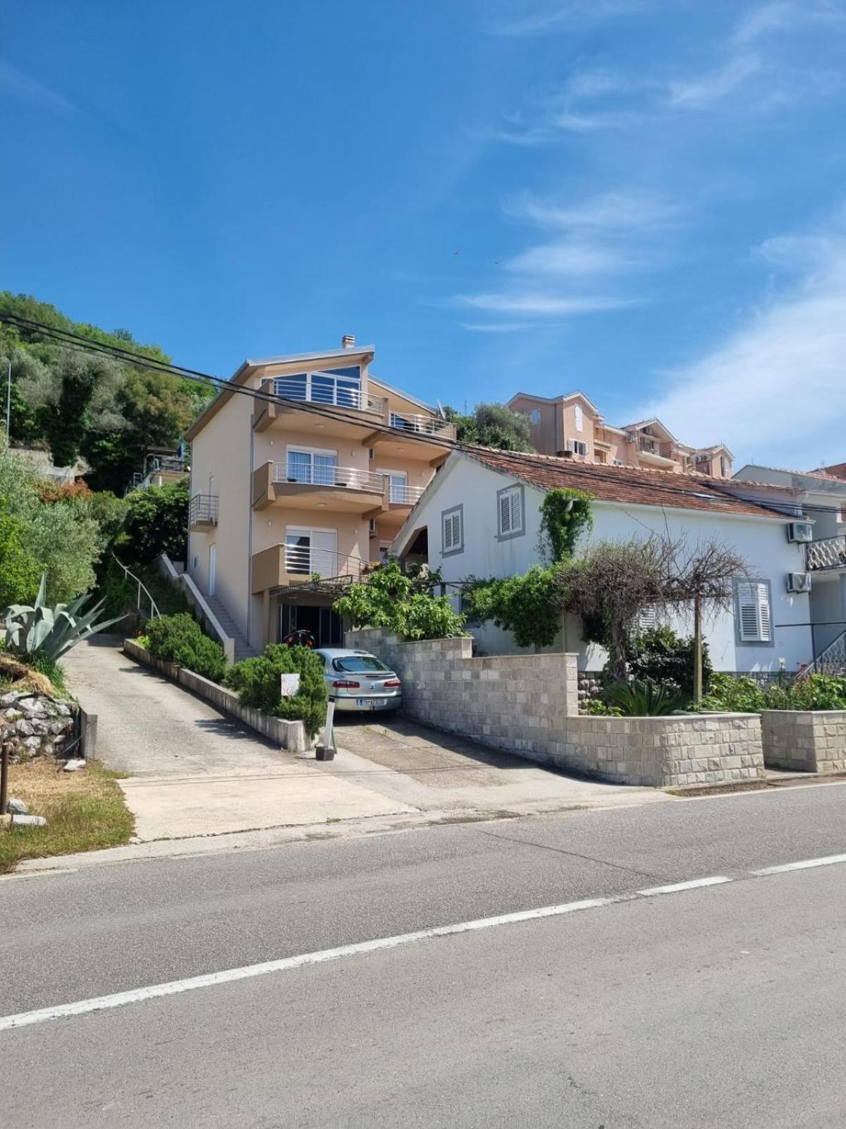 Matkovic Residence Tivat Eksteriør bilde